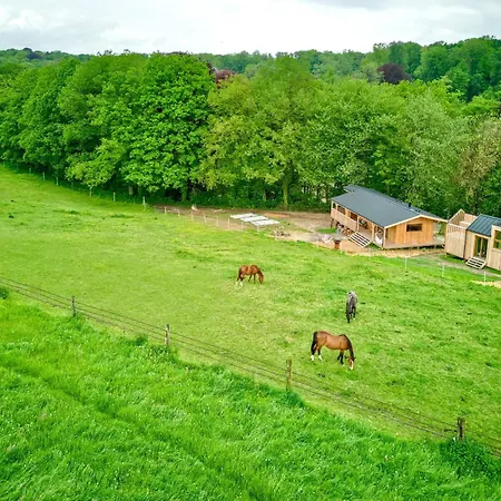 Les Cabanes Champetres - Le Domaine Des Trois Tilleuls Villers-la-Ville Exterior photo